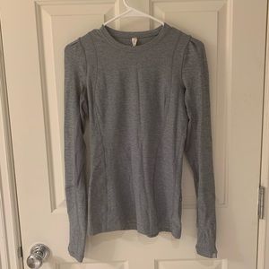 Gray Lululemon shirt